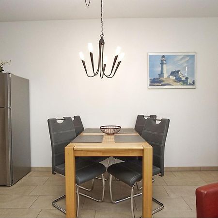 Terrasse, Gratis Nutzung Vom Ahoi Erlebnisbad Und Sauna In Sellin - Villa Antje Fewo 04 Goehren  Eksteriør billede