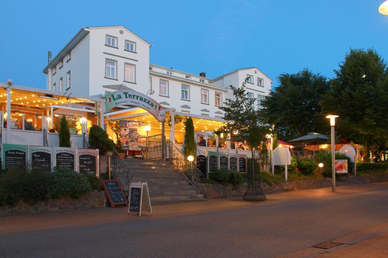 Terrasse, Gratis Nutzung Vom Ahoi Erlebnisbad Und Sauna In Sellin - Villa Antje Fewo 04 Goehren  Eksteriør billede